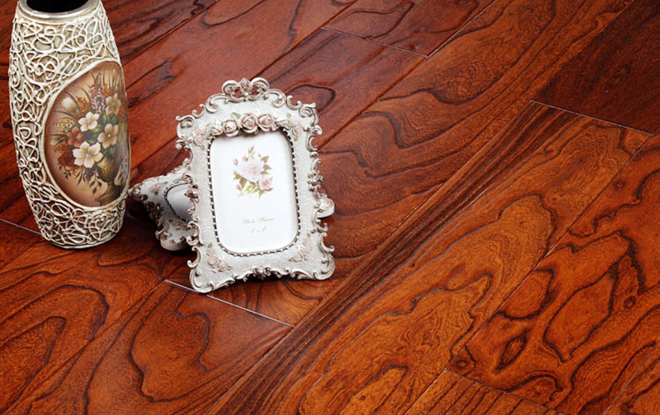 實(shí)木復(fù)合地板價(jià)格，品牌木地板價(jià)格