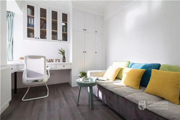 04112658251567728d4491.jpg 11.jpg