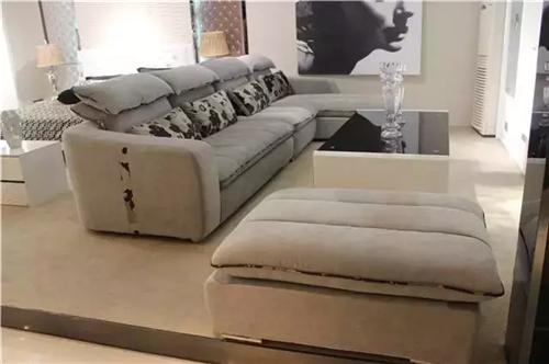 161416287869a55ee46656.jpg h500w332-5a992e466e010.jpg