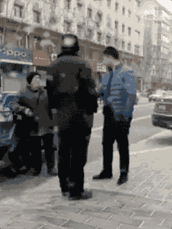22110251a81b0382b44634.gif 2.gif