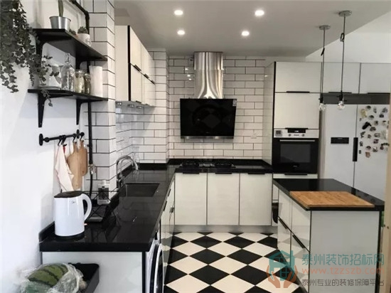 0309342439531a14913100.jpg h550w412-5a1b69ca3269e.jpg