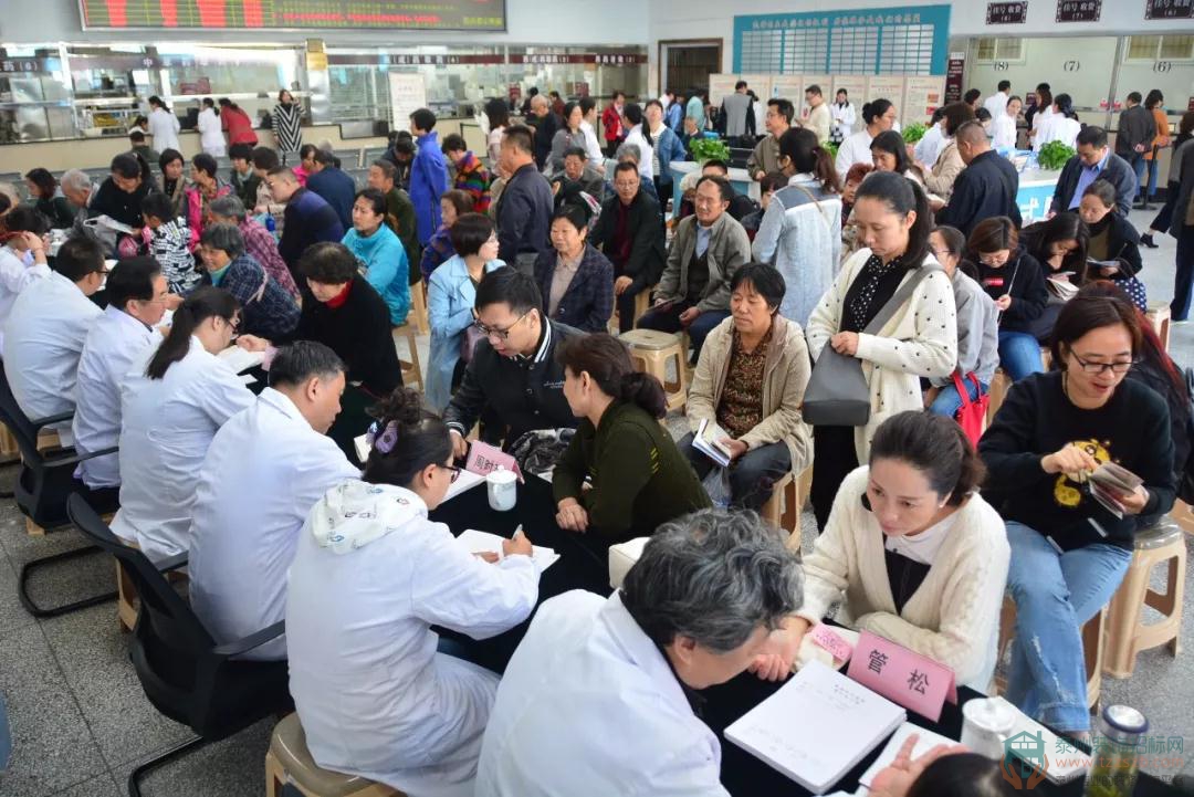 10090101e97d5a09473638.jpg 6.jpg