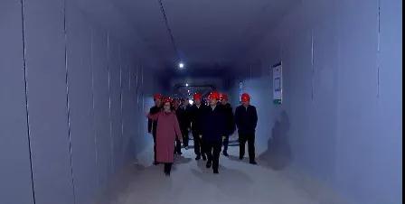 2109235996155008e21438.jpg 6.jpg