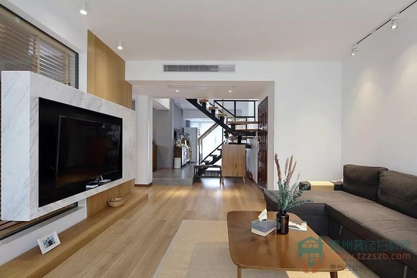 04111010b2f2a861c03206.jpg 3.jpg