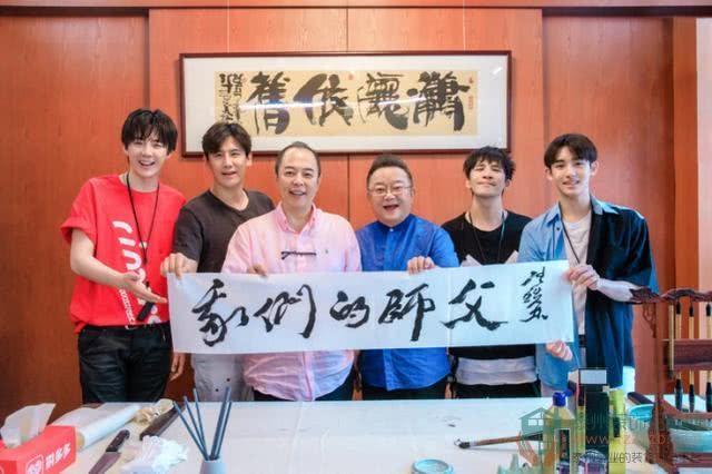 09110000783e3072d40375.jpg 2.jpg