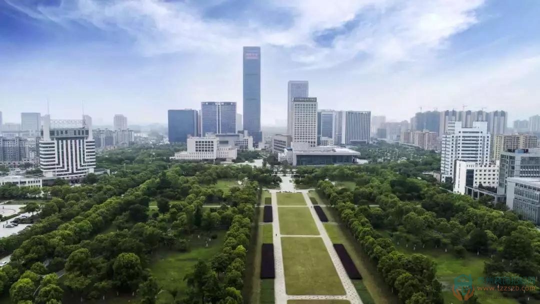 151618551e5137be544274.jpg 4.jpg