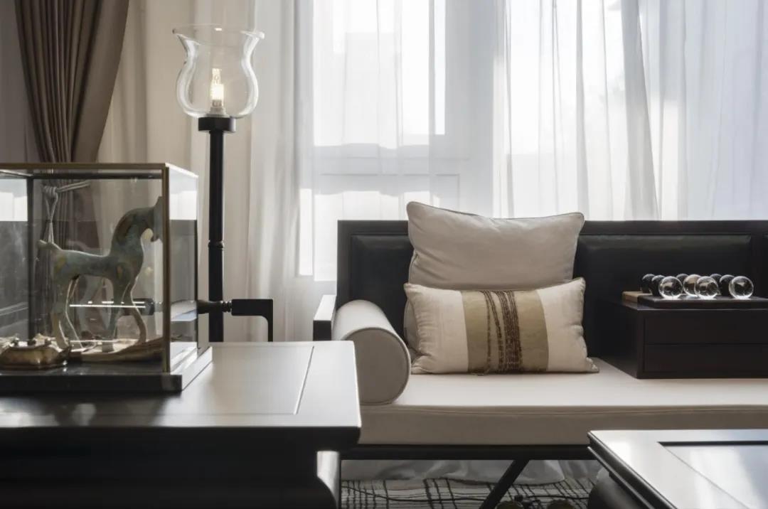 2916180621de9875656989.jpg 5.jpg