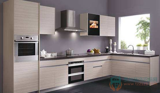 0215300276e9f37d975333.jpg 9.jpg