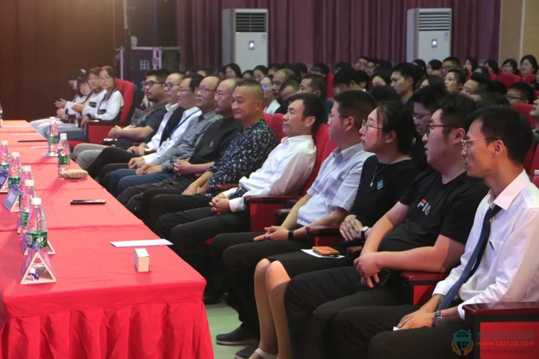 1114320738468f187b6012.jpg 3.jpg