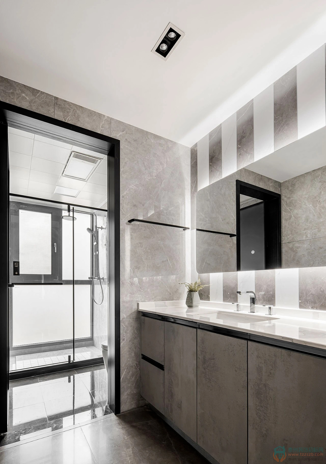 051540001ab13e3c9a1682.png 14.png