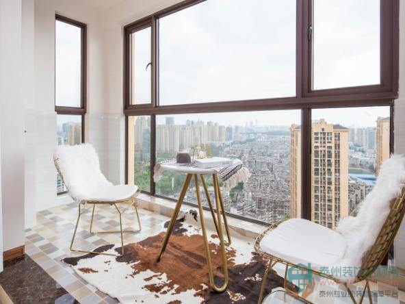 07160700c7e7a757272470.jpg 封閉陽臺設(shè)計.jpg