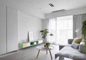 折疊門(mén)打造隱藏廚房，簡(jiǎn)約北歐新風(fēng)尚