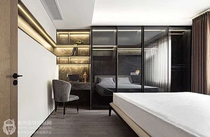 1011304133c275a0412267.jpg 15.jpg